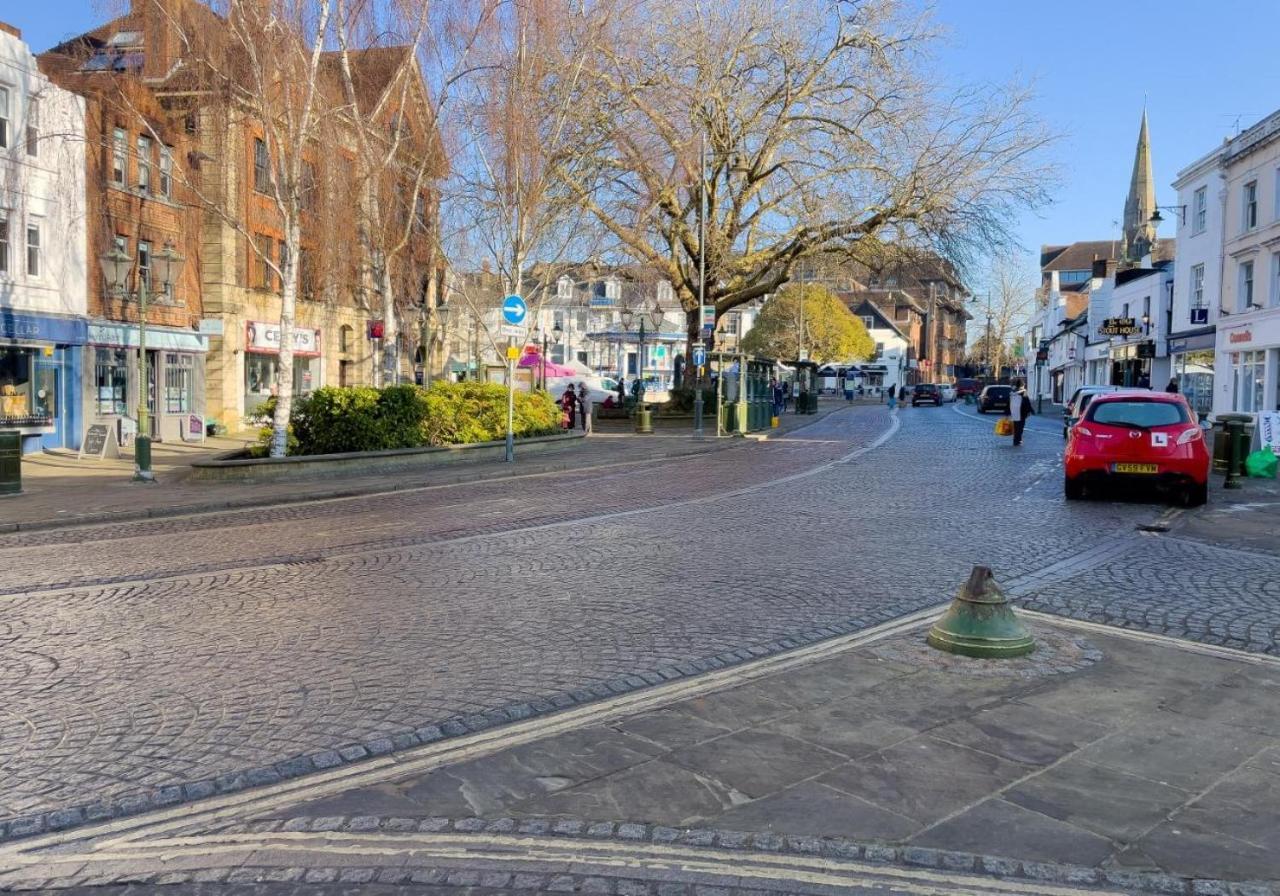 Talbot Lane By My Getaways Horsham